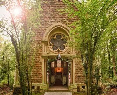 Ein Garten an der Unterkunft Hotel-Restaurant Burg Hornberg