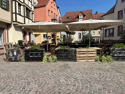 Das Gebäude in dem sich das Bed & Breakfast befindet