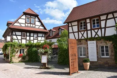 Das Gebäude in dem sich das Hotel befindet