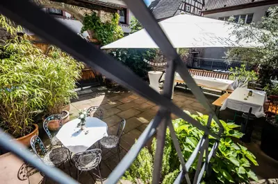 Ein Garten an der Unterkunft Ulner Kapelle