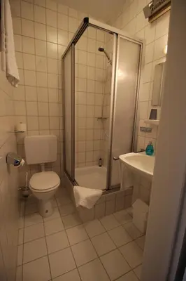 Ein Badezimmer in der Unterkunft Hotel Berghof
