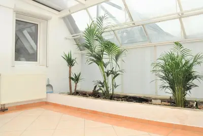 Ein Garten an der Unterkunft 200m² Wohnung in Walldorf - SAP