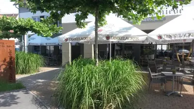 Ein Restaurant oder anderes Speiselokal in der Unterkunft Alte Schmiede