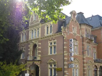 Das Gebäude in dem sich das Hotel befindet