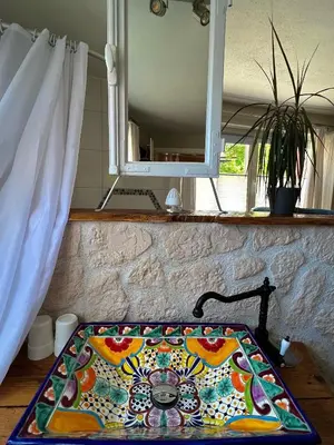 Ein Bett oder Betten in einem Zimmer der Unterkunft Gemütliche Gästezimmer in einem neu sanierten Fachwerkhaus