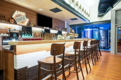 Lounge oder Bar in der Unterkunft Hey Lou Hotel Frankfurt Airport