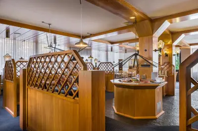 Ein Restaurant oder anderes Speiselokal in der Unterkunft Hotel Strohgäu