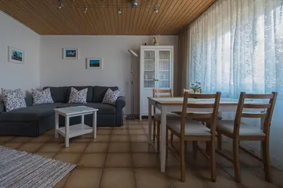 Ein Sitzbereich in der Unterkunft Ina's Ferienwohnung