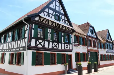 Das Gebäude in dem sich das Hotel befindet