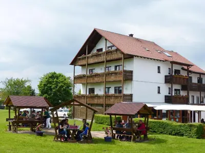 Das Gebäude in dem sich das Hotel befindet