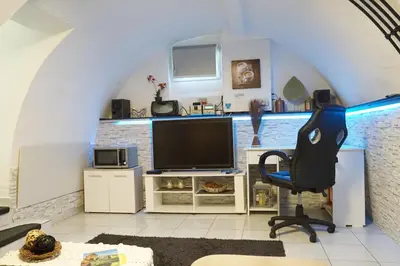 TV/Unterhaltungsangebot in der Unterkunft Gewölbestudio Hemsbach