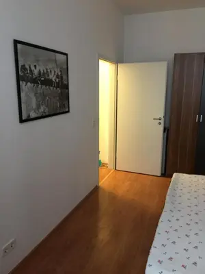 Ein Bett oder Betten in einem Zimmer der Unterkunft 2 Zimmer Appartement am Bismarckplatz Heidelberg
