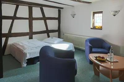 Ein Bett oder Betten in einem Zimmer der Unterkunft Doernersches Haus