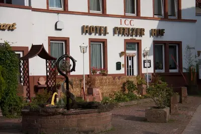 Das Gebäude in dem sich das Hotel befindet