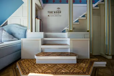 Ein Sitzbereich in der Unterkunft Rooftop Penthouse Karlsruhe