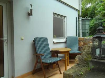 Ein Garten an der Unterkunft Ferienwohnung in Hahnheim, Rheinhessen