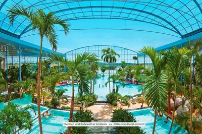Der Swimmingpool an oder in der Nähe von Hotel Häfner