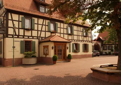 Das Gebäude in dem sich das Hotel befindet