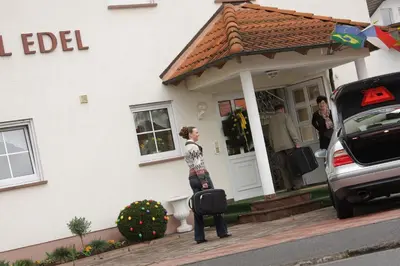 Gäste, die in der Unterkunft Hotel Edel übernachten