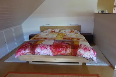 Ein Bett oder Betten in einem Zimmer der Unterkunft Enzkreisspitze