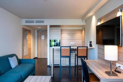 Ein Sitzbereich in der Unterkunft Staycity Aparthotels Heidelberg