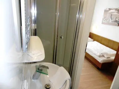 Ein Badezimmer in der Unterkunft Hotel Linnert