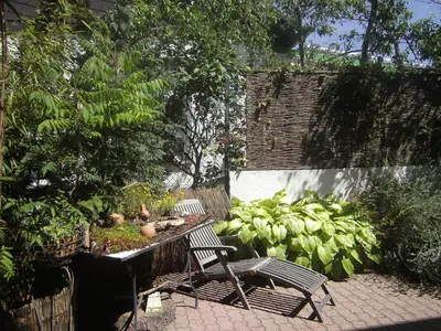 Ein Garten an der Unterkunft Ferienwohnung Rosentraum