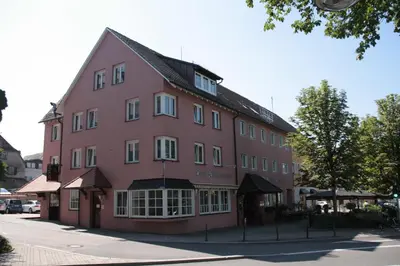 Das Gebäude in dem sich das Hotel befindet