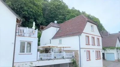 Das Gebäude in dem sich das Hotel befindet