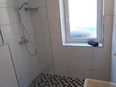 Ein Badezimmer in der Unterkunft Monteurswohnung am Wasserturm