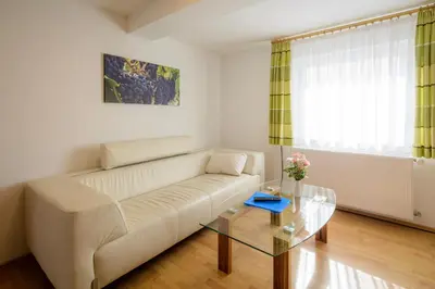 Ein Sitzbereich in der Unterkunft Hotel ZUM ENGEL in Speyer - Römerberg