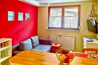 Ein Sitzbereich in der Unterkunft Ferienwohnung Mäder