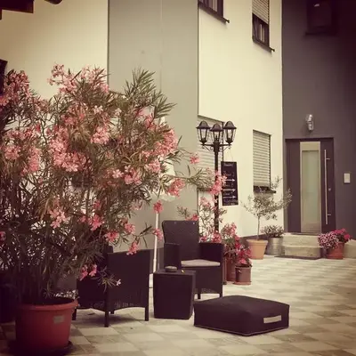 Oleander Hof