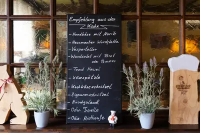 Ein Zertifikat, Auszeichnung, Logo oder anderes Dokument, das in der Unterkunft Gasthof Zur Traube ausgestellt ist