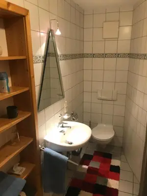 Ein Badezimmer in der Unterkunft Doppelzimmer