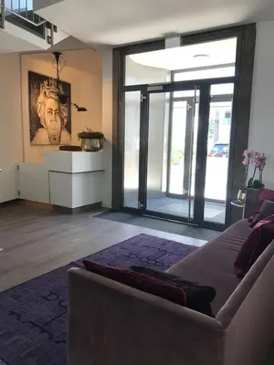 Ein Sitzbereich in der Unterkunft Trip Inn PostApart Aschaffenburg