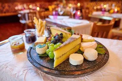 Essen im Hotel oder in der Nähe