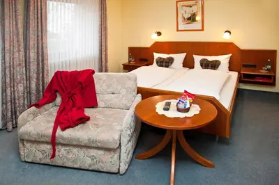 Ein Sitzbereich in der Unterkunft Hotel bei Liebe's
