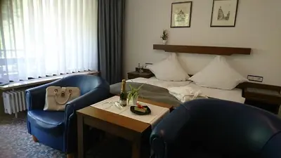Ein Sitzbereich in der Unterkunft Café Blaich - Hotel Garni