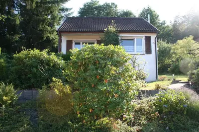 Ein Garten an der Unterkunft Bergblick