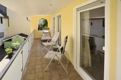 Ein Balkon oder eine Terrasse in der Unterkunft Fronhof 3