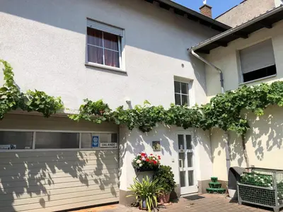 Das Gebäude in dem sich das Gasthaus befindet