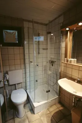 Ein Badezimmer in der Unterkunft Römerklause