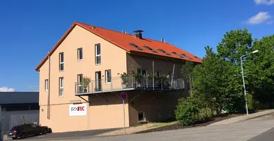 Das Gebäude in dem sich die Ferienwohnung befindet