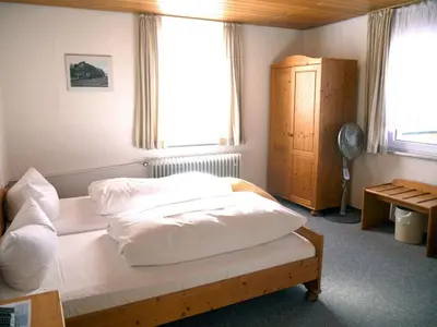 Ein Bett oder Betten in einem Zimmer der Unterkunft Hotel-Gasthof-Destille-Eisenbahn
