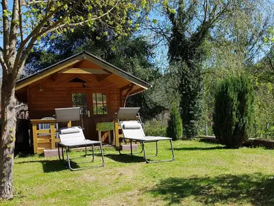 Ein Garten an der Unterkunft Höllenbergblick