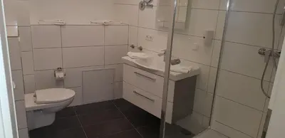 Ein Badezimmer in der Unterkunft Nibelungen - Ferienwohnungen - Worms - Apartments