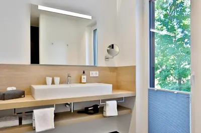 Ein Badezimmer in der Unterkunft Maximilians Domizil Edenkoben