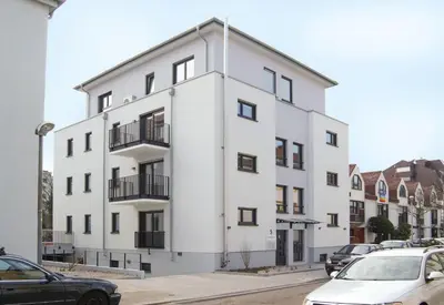 Das Gebäude in dem sich das Aparthotel befindet