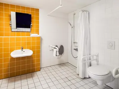 Ein Badezimmer in der Unterkunft B&B Hotel Mainz-Hechtsheim